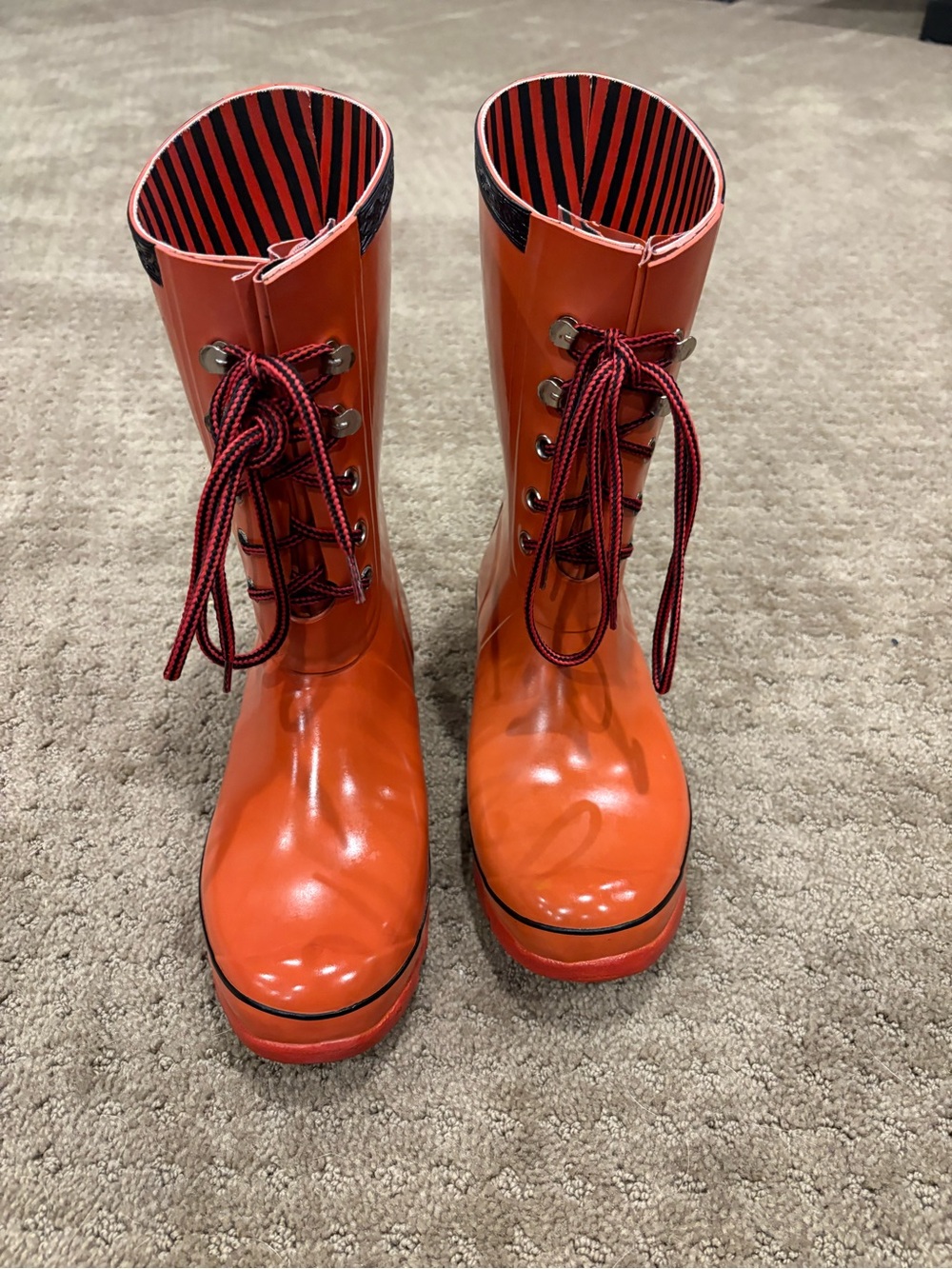 Hunter Festival Lace Up Women’s 9